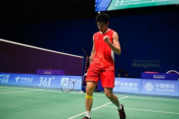 他更多的时 他更多的时